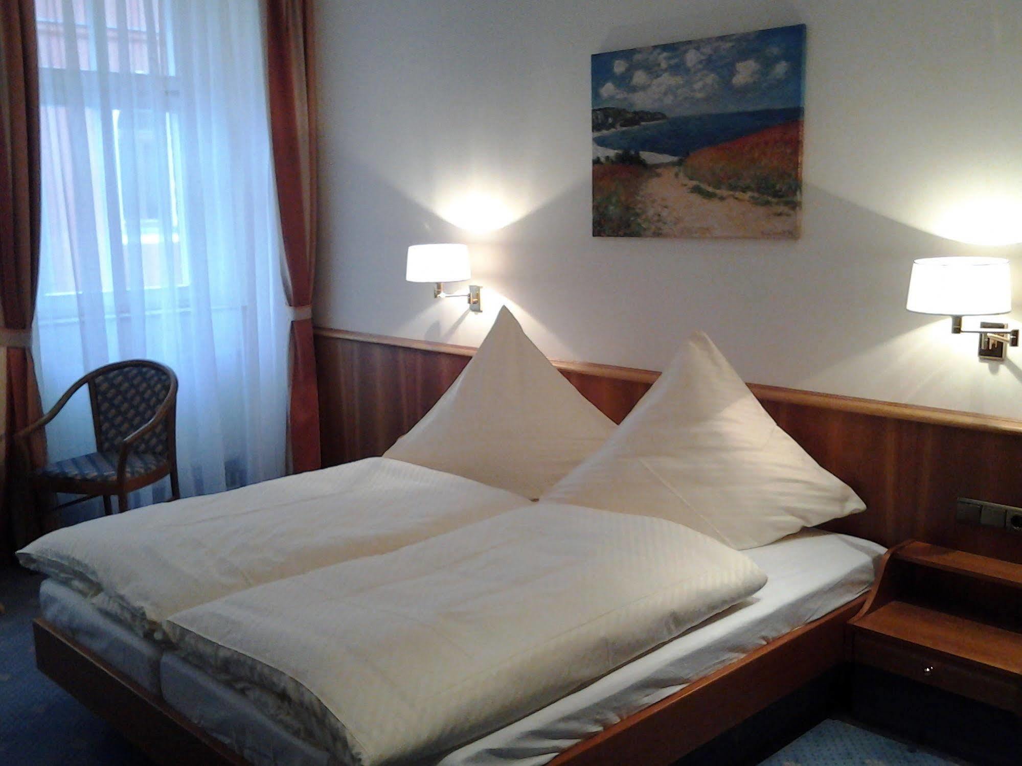 Hotel Goldener Loewe Waldheim المظهر الخارجي الصورة